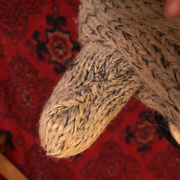 Cute Animal Wolf Mittens (Children’s XL, Women’s XS) - Picture 3 of 3